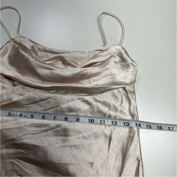 Selfie Leslie NWOT champagne satin slip dress - Picture 9 of 12
